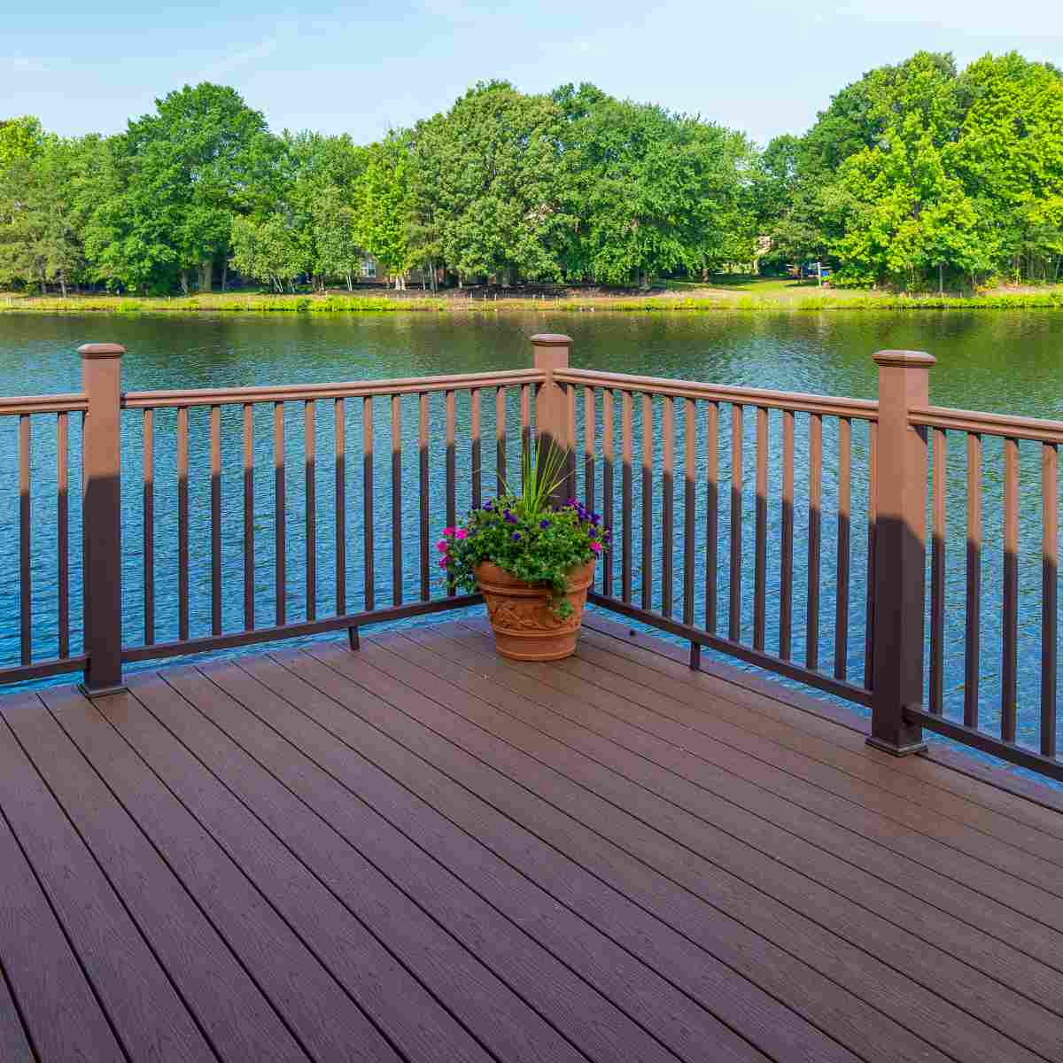 deck builders near Burtonsville Maryland